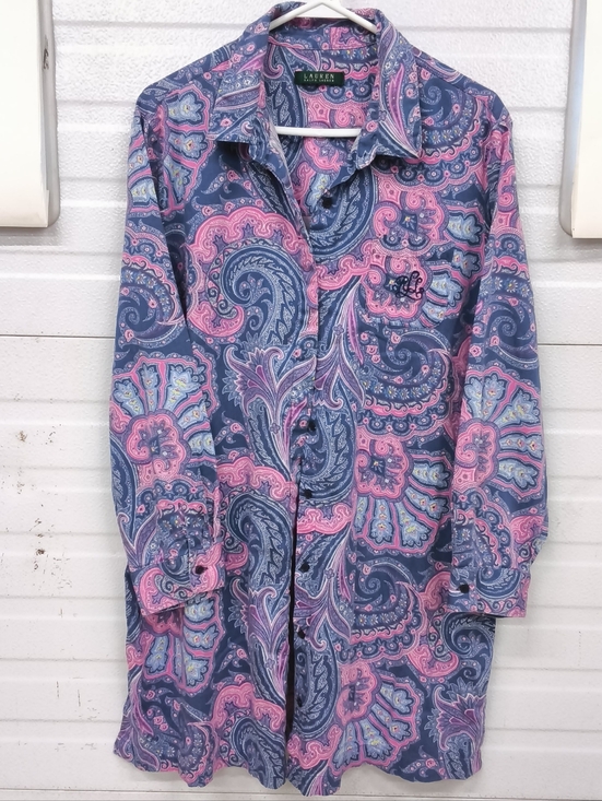 Lauren Ralph Lauren Tops - Lauren Ralph Lauren Pink & Navy Paisley Cotton Button-Front